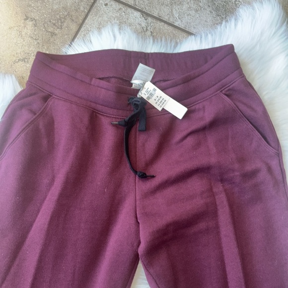 VICTORIA SECRET SWEATPANTS - Picture 3 of 8